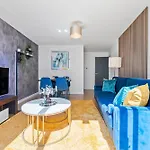 2 Bedroom Leeds City Centre Apartment