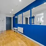 2 Bedroom Leeds City Centre Apartment