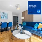 Apartment 2 Bedroom Leeds City Centre Apartment Leeds (West Yorkshire)
