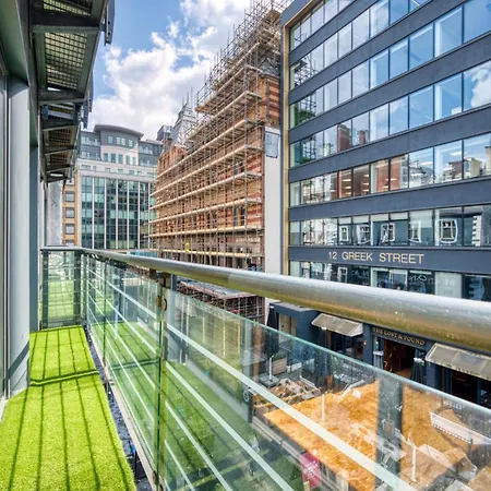 Lejlighed 2 Bedroom Greek Street Apartment - Sleeps Up To 6