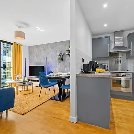 2 Bedroom Greek Street Residence - Central Leeds * 리즈