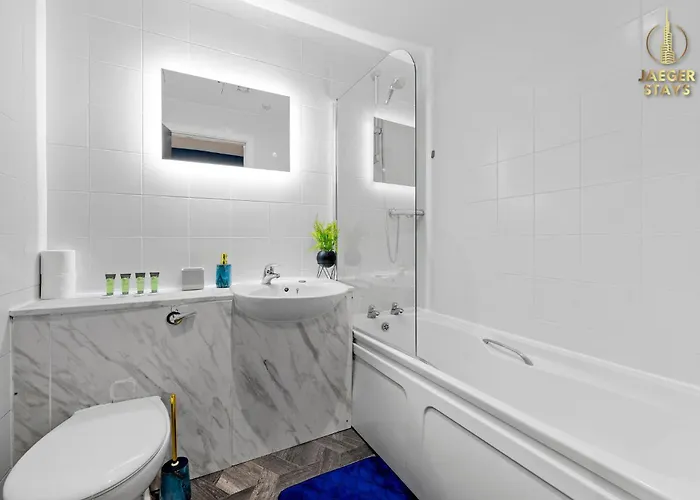 2 Bedroom Greek Street Apartment - Sleeps Up To 6 * 利兹